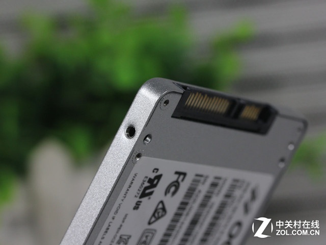 加载零等待 OCZ 100 120G固态硬盘特价 