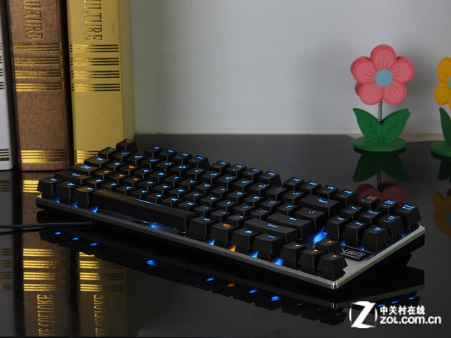 达尔优 机械师合金版黑色 外观图 